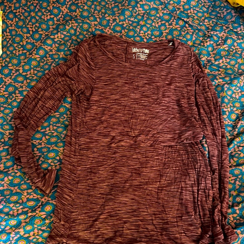 LM Athletic top